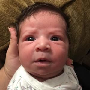 Meet your Posher, Vida guerrero